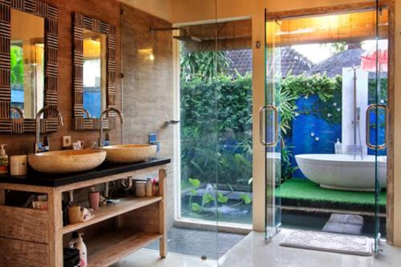 Bamboo Moon Villas Sanur Екстериор снимка