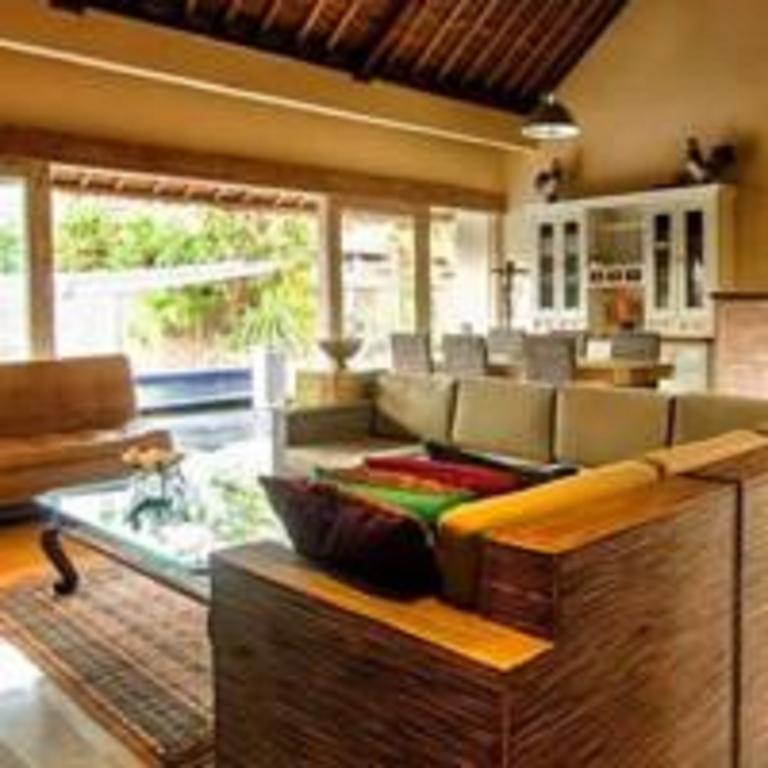 Bamboo Moon Villas Sanur Екстериор снимка