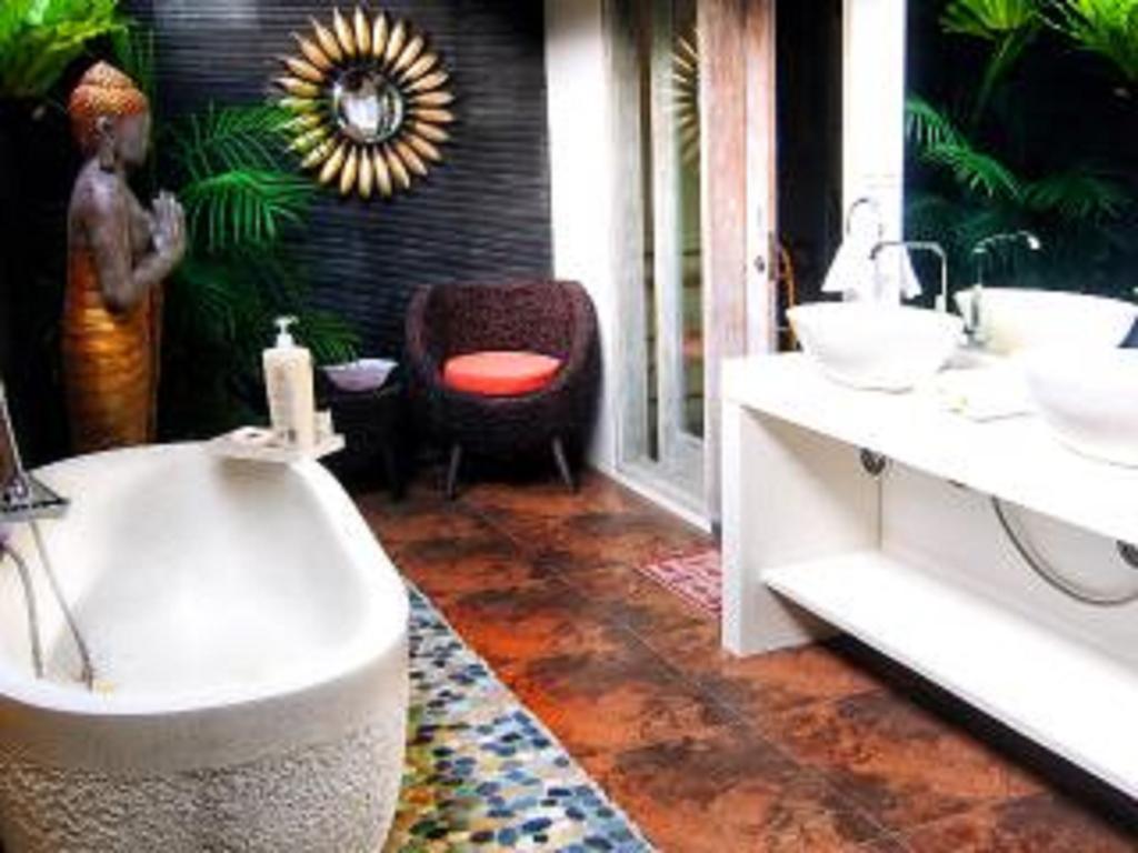 Bamboo Moon Villas Sanur Екстериор снимка