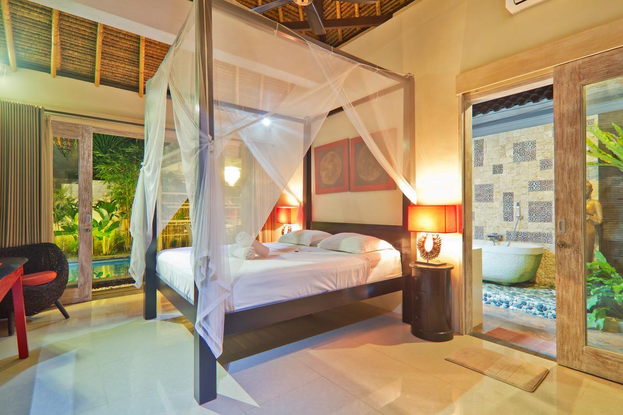 Bamboo Moon Villas Sanur Екстериор снимка