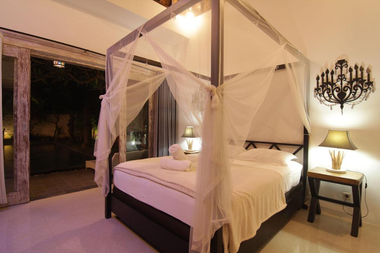 Bamboo Moon Villas Sanur Екстериор снимка