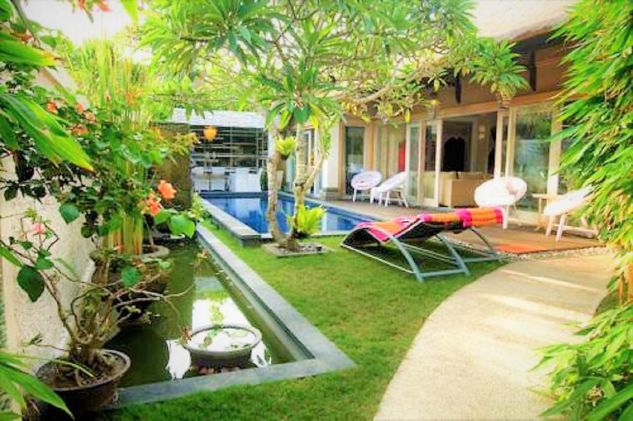 Bamboo Moon Villas Sanur Екстериор снимка